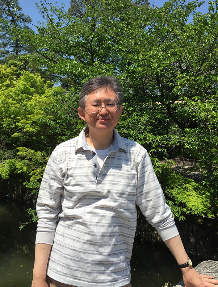 新任教員 東村秀之先生の紹介(4月)