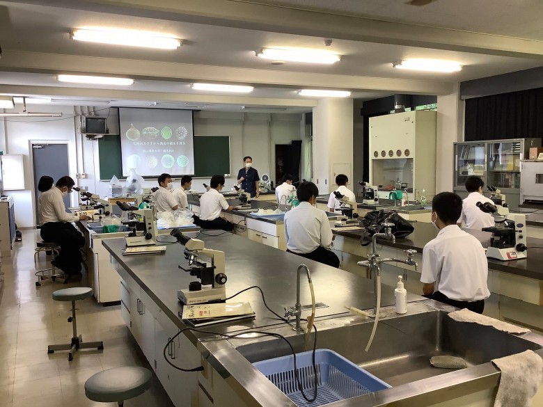 倉敷高校学内見学で来校